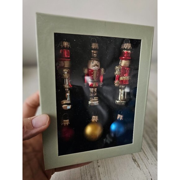 Living quarters nutcracker glass ornament set ball vintage Xmas tree - Picture 2 of 6